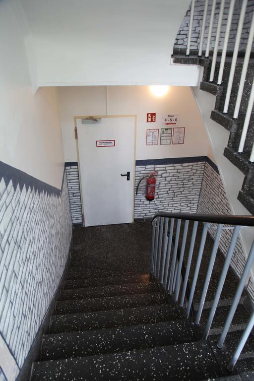 Hotel Moji Koeln מראה חיצוני תמונה